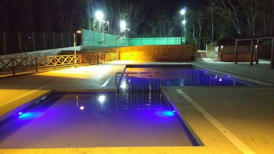 דומינגוס מרטינס Apart Hotel Vista Azul - Hospedagem Nas Montanhas מראה חיצוני תמונה